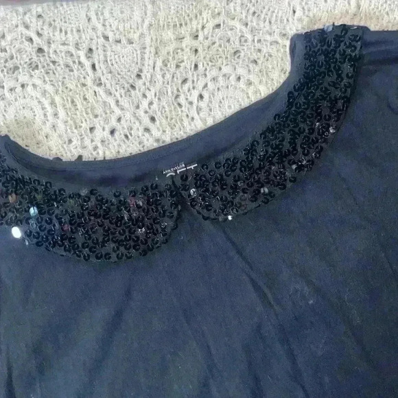 Ann Taylor Loft 3/4 sleeve top - Picture 2 of 3